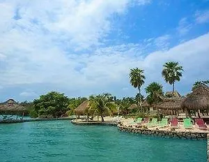 Bacalar Lagoon Санта-Крус-Чико